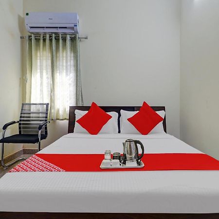 Hotel O S V Residency Kajaguda Near Gachibowli Hajdarabad Zewnętrze zdjęcie