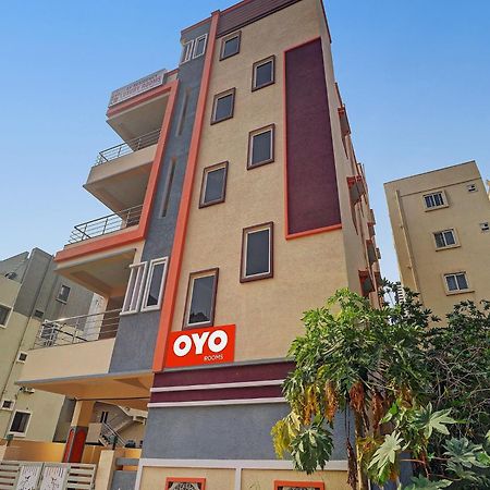 Hotel O S V Residency Kajaguda Near Gachibowli Hajdarabad Zewnętrze zdjęcie