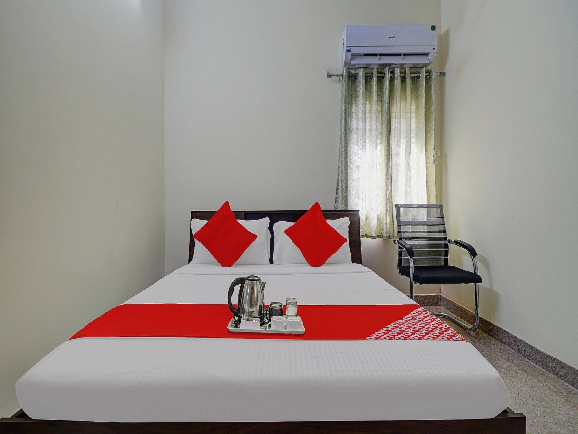 Hotel O S V Residency Kajaguda Near Gachibowli Hajdarabad Zewnętrze zdjęcie