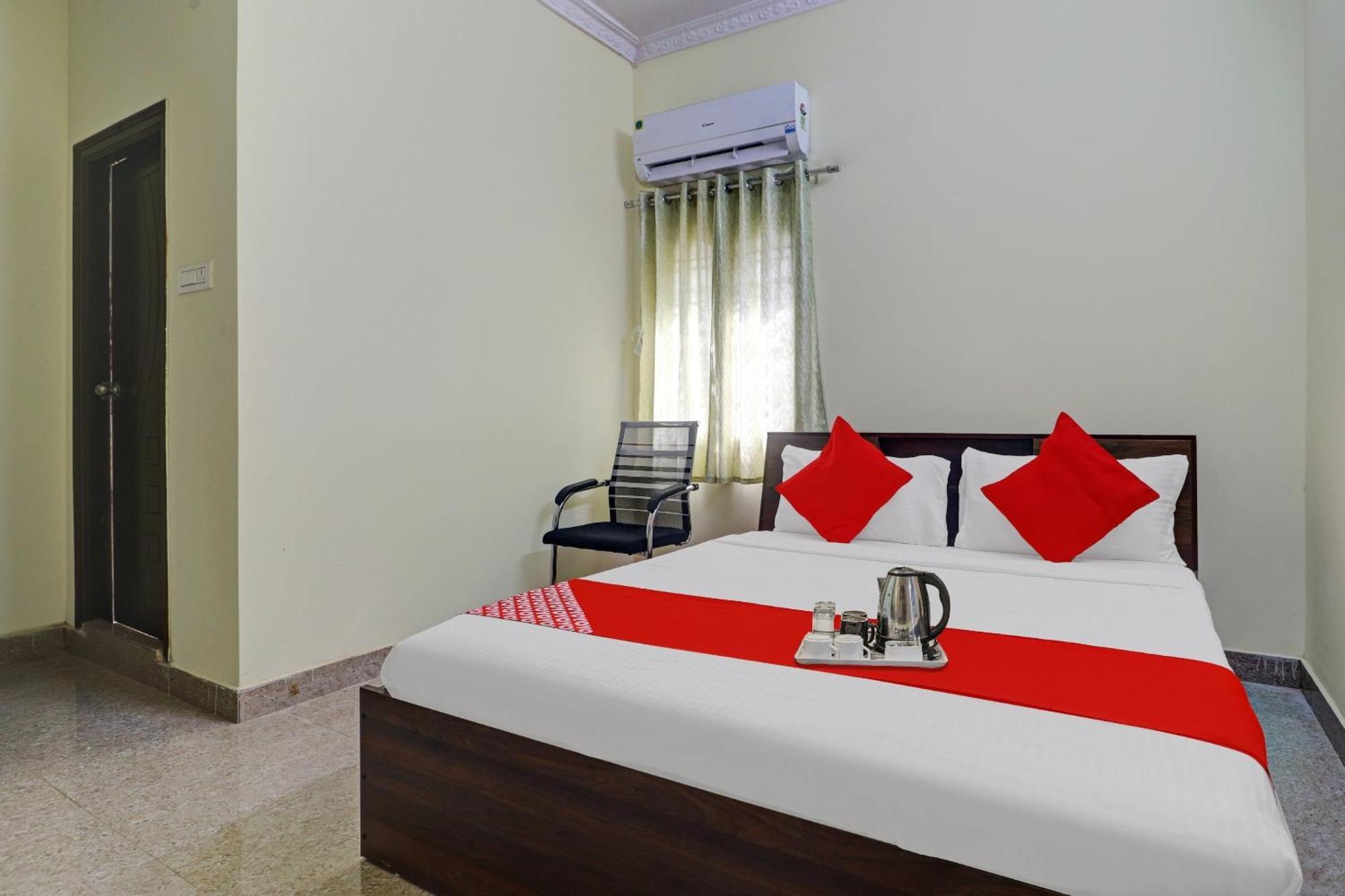 Hotel O S V Residency Kajaguda Near Gachibowli Hajdarabad Zewnętrze zdjęcie